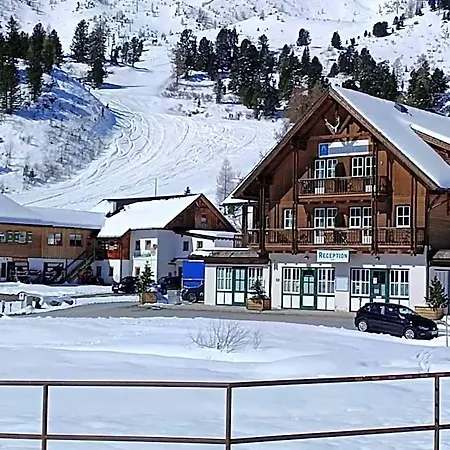 Hotel Only 200 M From Station Predlitz-Turrach