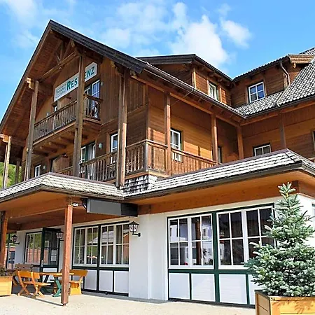 Hotel Only 200 M From Station