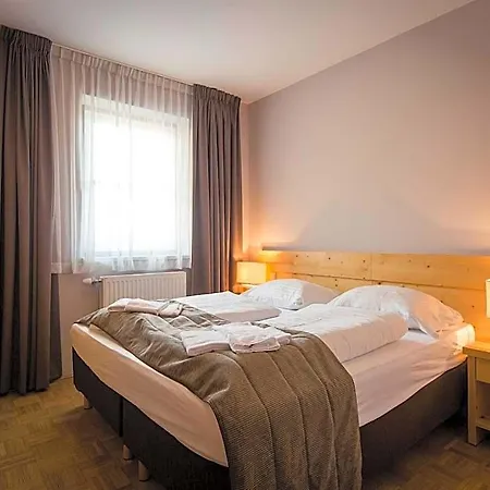 Hotel Only 200 M From Station 2*